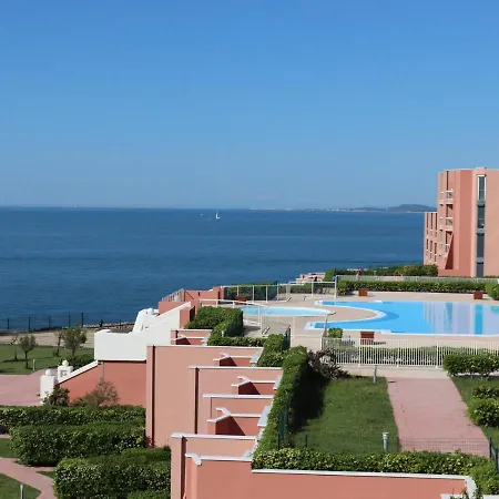 Apartment Avec Acces Direct Piscine Et Mer, Parking Prive, Terrasse - Fr-1-472a-154 *