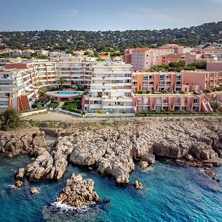 En Rez-de-jardin Avec Acces Direct Piscine Et Parking A - Fr-1-472a-154 Apartmán *
