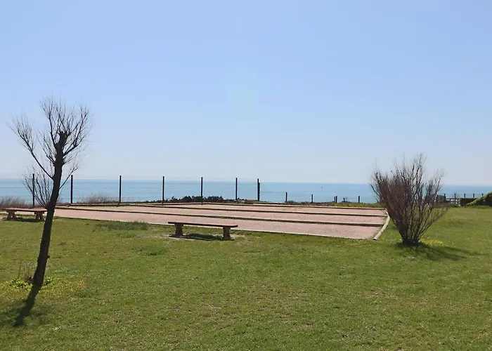 Appartamento En Rez-de-jardin Avec Accès Direct Piscine Et Parking à - Fr-1-472a-154 Sète