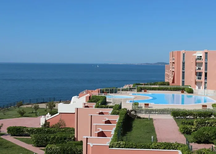 Appartamento En Rez-de-jardin Avec Accès Direct Piscine Et Parking à - Fr-1-472a-154 *